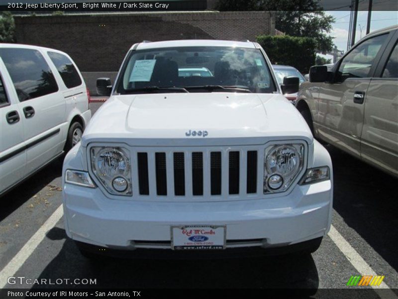 Bright White / Dark Slate Gray 2012 Jeep Liberty Sport