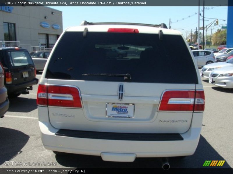 White Chocolate Tri-Coat / Charcoal/Caramel 2007 Lincoln Navigator Ultimate 4x4