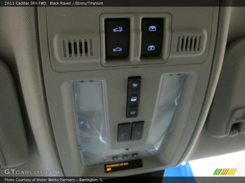 Black Raven / Ebony/Titanium 2011 Cadillac SRX FWD