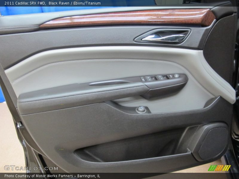 Black Raven / Ebony/Titanium 2011 Cadillac SRX FWD