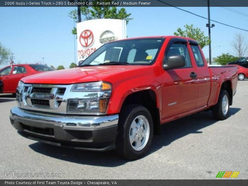 Radiant Red / Medium Pewter 2006 Isuzu i-Series Truck i-280 S Extended Cab