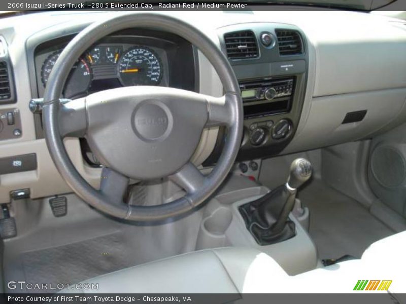 Radiant Red / Medium Pewter 2006 Isuzu i-Series Truck i-280 S Extended Cab