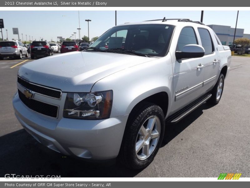Silver Ice Metallic / Ebony 2013 Chevrolet Avalanche LS