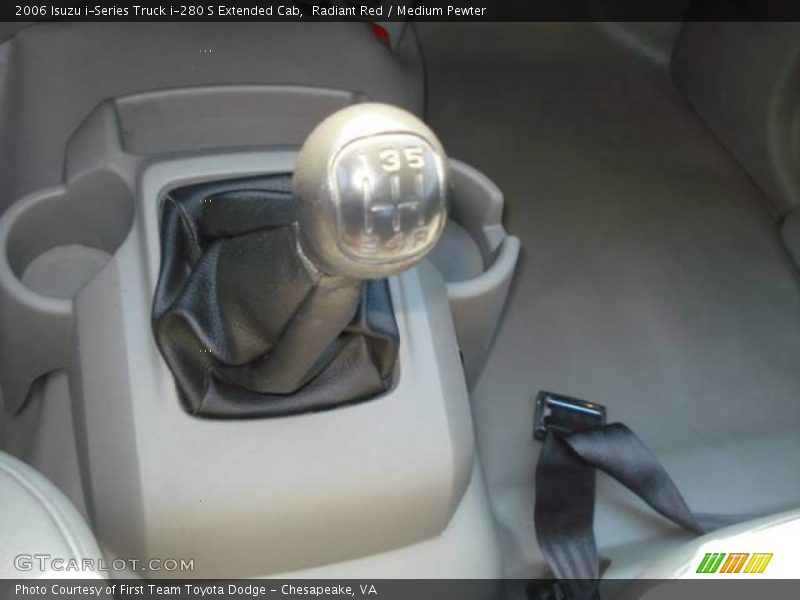 Radiant Red / Medium Pewter 2006 Isuzu i-Series Truck i-280 S Extended Cab