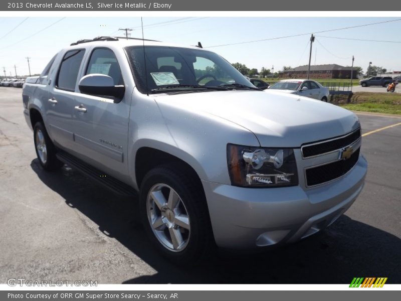 Silver Ice Metallic / Ebony 2013 Chevrolet Avalanche LS
