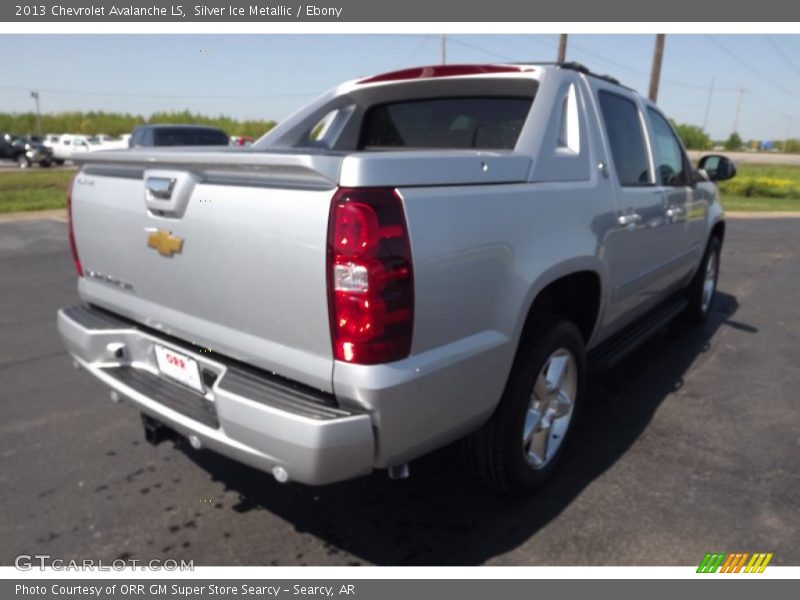 Silver Ice Metallic / Ebony 2013 Chevrolet Avalanche LS