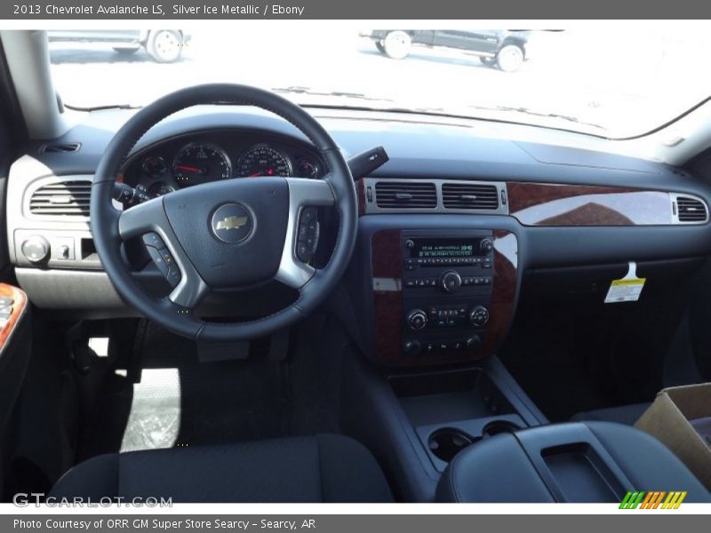 Silver Ice Metallic / Ebony 2013 Chevrolet Avalanche LS