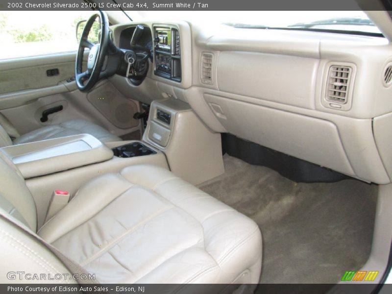 Summit White / Tan 2002 Chevrolet Silverado 2500 LS Crew Cab 4x4