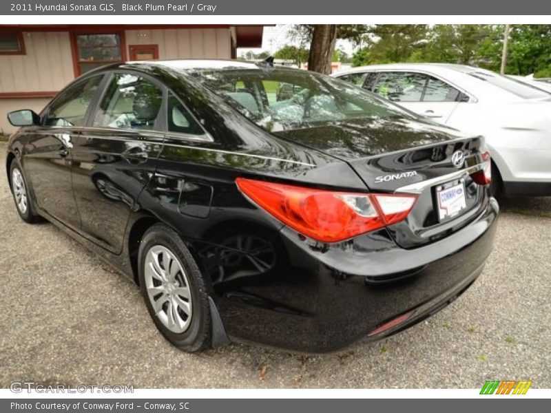 Black Plum Pearl / Gray 2011 Hyundai Sonata GLS