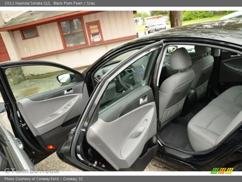 Black Plum Pearl / Gray 2011 Hyundai Sonata GLS