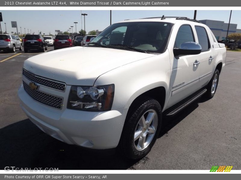 White Diamond Tricoat / Dark Cashmere/Light Cashmere 2013 Chevrolet Avalanche LTZ 4x4