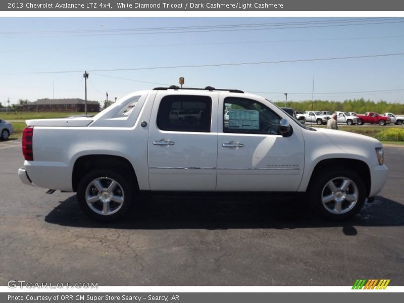 White Diamond Tricoat / Dark Cashmere/Light Cashmere 2013 Chevrolet Avalanche LTZ 4x4
