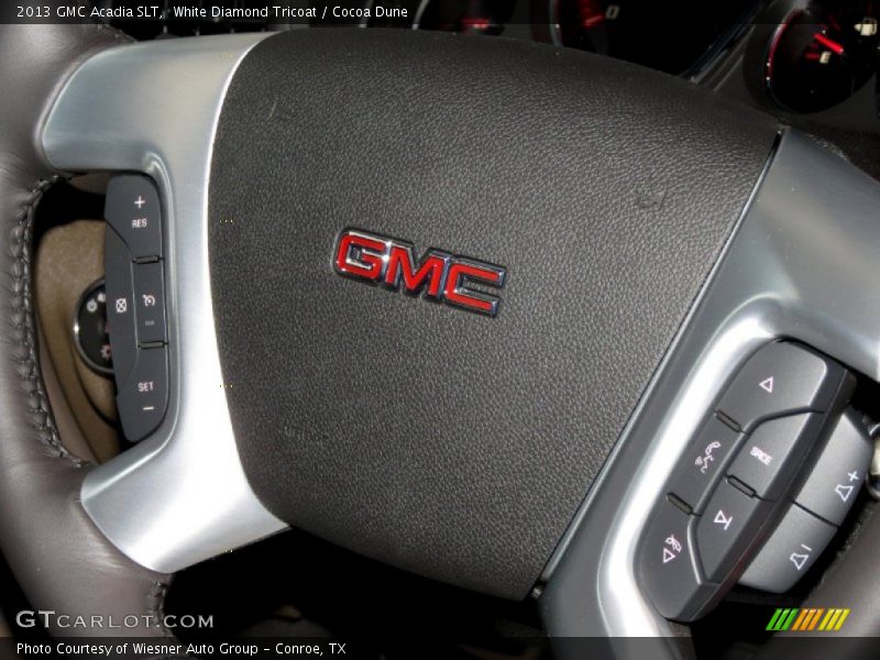 White Diamond Tricoat / Cocoa Dune 2013 GMC Acadia SLT