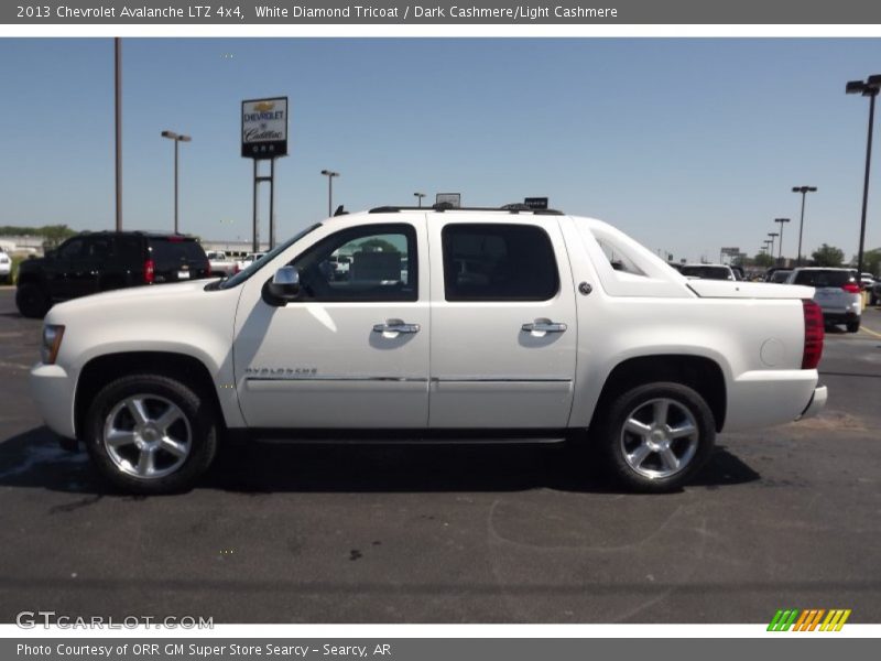 White Diamond Tricoat / Dark Cashmere/Light Cashmere 2013 Chevrolet Avalanche LTZ 4x4