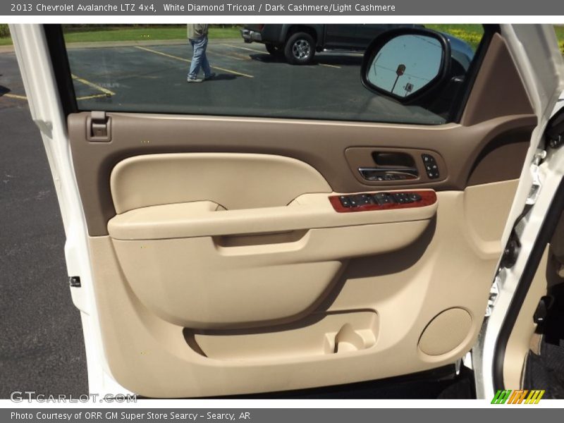 White Diamond Tricoat / Dark Cashmere/Light Cashmere 2013 Chevrolet Avalanche LTZ 4x4