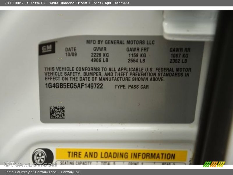 White Diamond Tricoat / Cocoa/Light Cashmere 2010 Buick LaCrosse CX