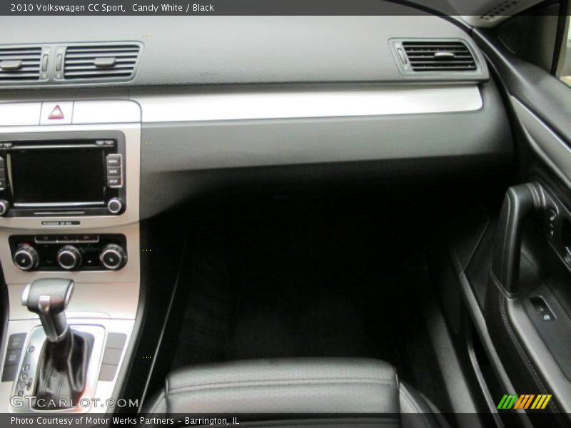 Candy White / Black 2010 Volkswagen CC Sport