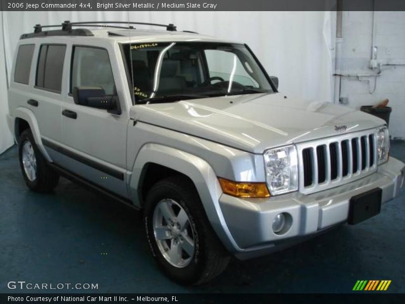 Bright Silver Metallic / Medium Slate Gray 2006 Jeep Commander 4x4