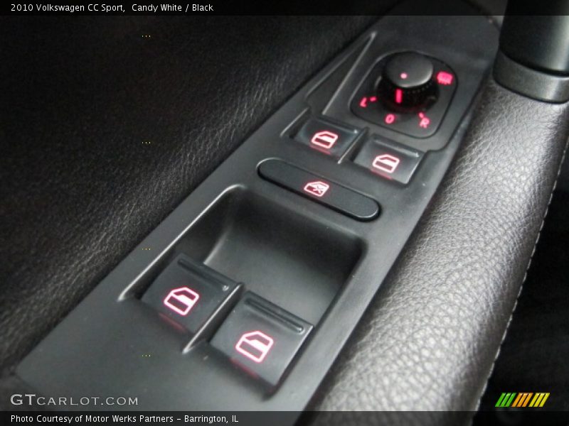 Candy White / Black 2010 Volkswagen CC Sport