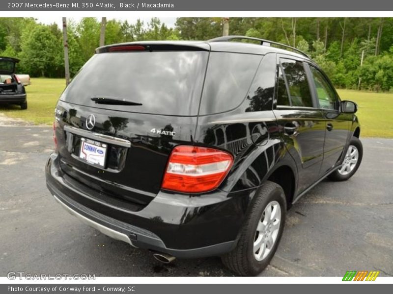 Black / Macadamia 2007 Mercedes-Benz ML 350 4Matic