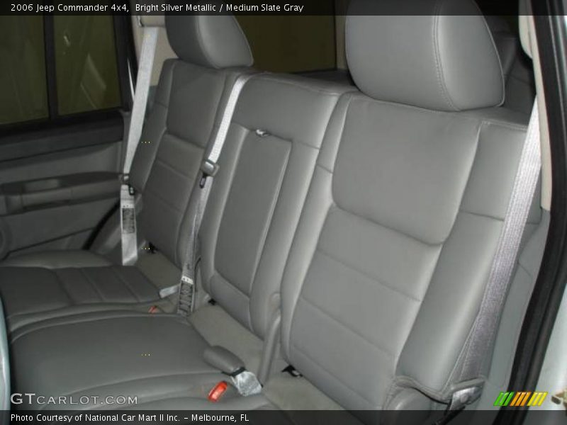 Bright Silver Metallic / Medium Slate Gray 2006 Jeep Commander 4x4
