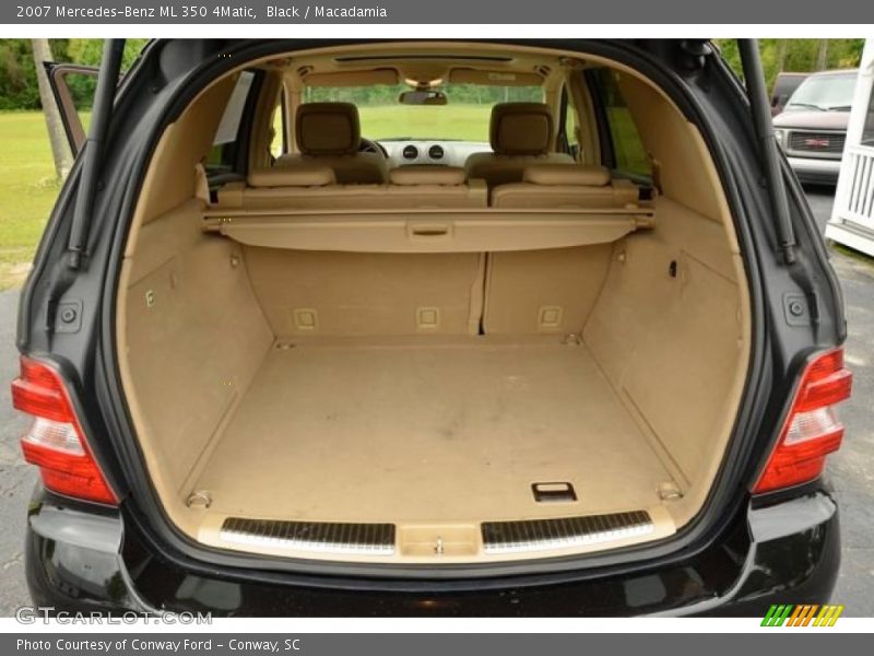  2007 ML 350 4Matic Trunk