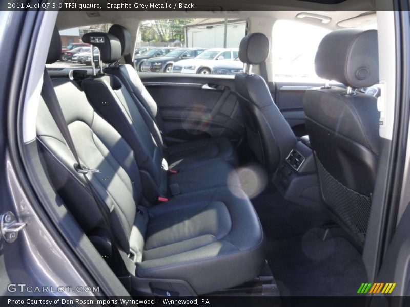 Graphite Grey Metallic / Black 2011 Audi Q7 3.0 TFSI quattro