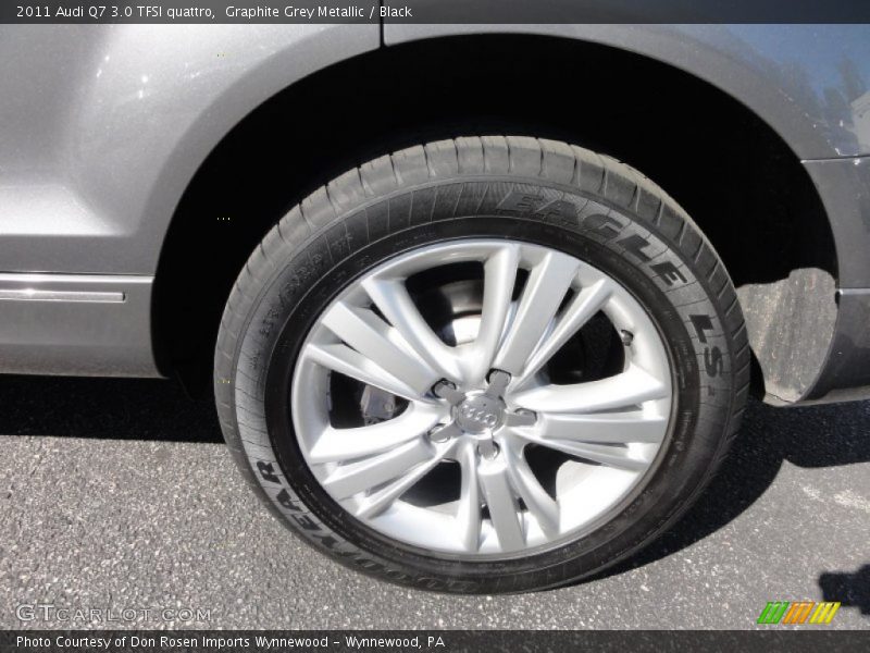 Graphite Grey Metallic / Black 2011 Audi Q7 3.0 TFSI quattro