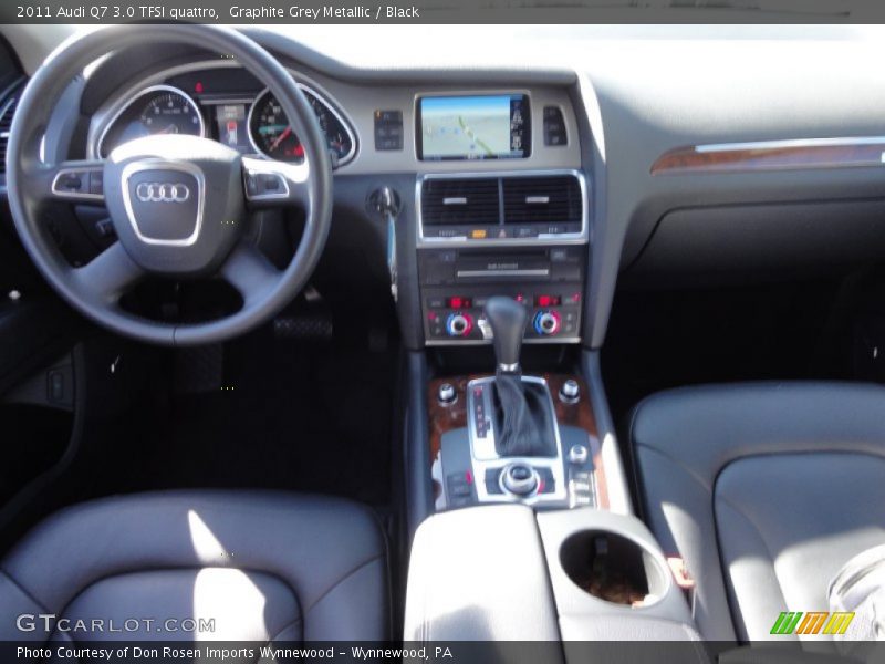 Graphite Grey Metallic / Black 2011 Audi Q7 3.0 TFSI quattro