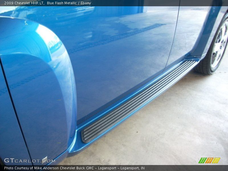 Blue Flash Metallic / Ebony 2009 Chevrolet HHR LT