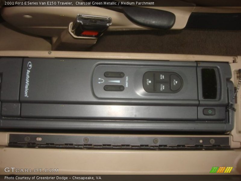 Charcoal Green Metallic / Medium Parchment 2001 Ford E Series Van E150 Traveler