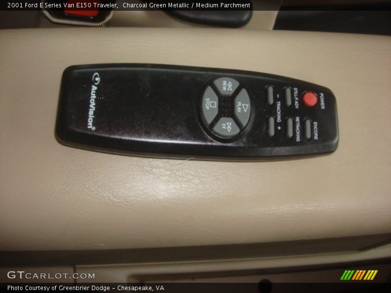 Charcoal Green Metallic / Medium Parchment 2001 Ford E Series Van E150 Traveler