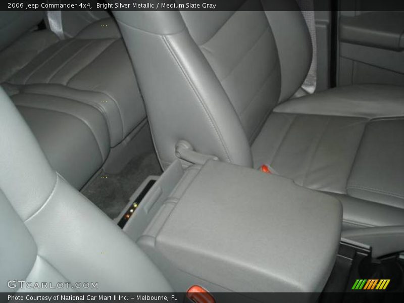 Bright Silver Metallic / Medium Slate Gray 2006 Jeep Commander 4x4