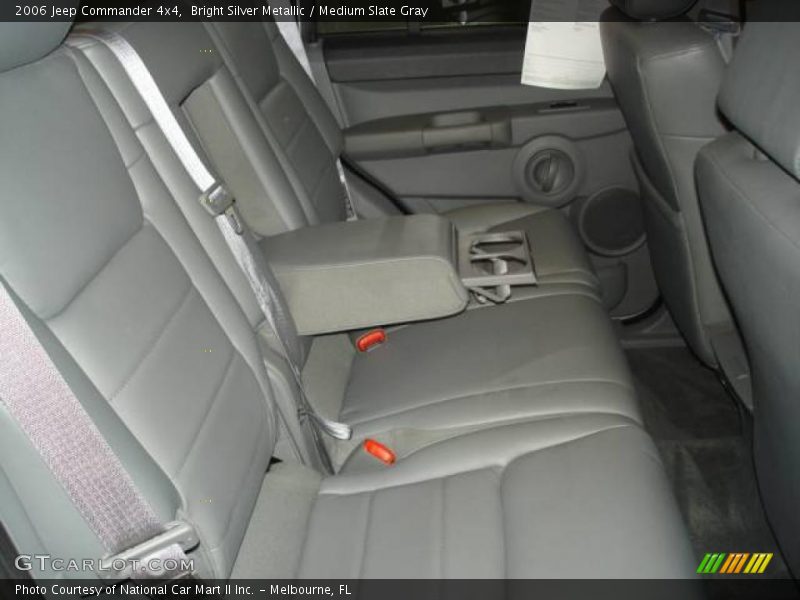 Bright Silver Metallic / Medium Slate Gray 2006 Jeep Commander 4x4