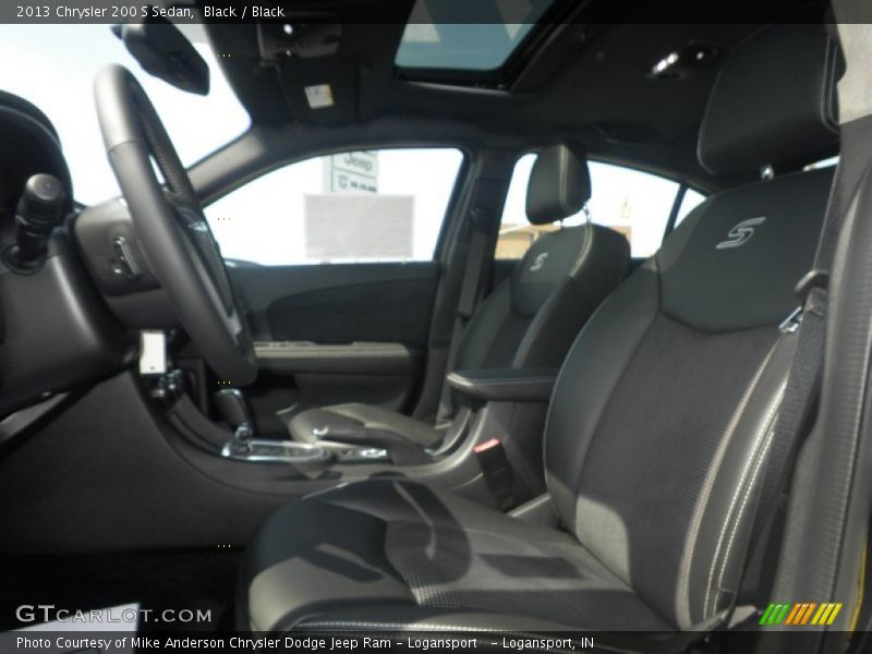 Black / Black 2013 Chrysler 200 S Sedan