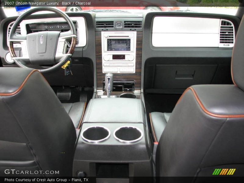 Black / Charcoal 2007 Lincoln Navigator Luxury