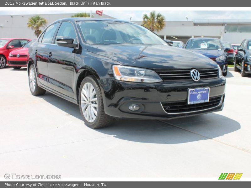 Black Uni / Titan Black 2013 Volkswagen Jetta SEL Sedan