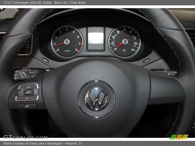 Black Uni / Titan Black 2013 Volkswagen Jetta SEL Sedan