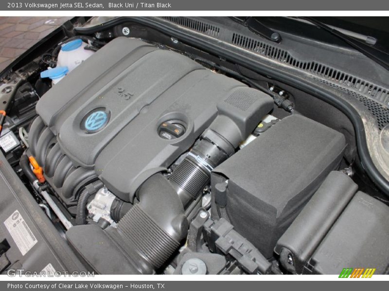 Black Uni / Titan Black 2013 Volkswagen Jetta SEL Sedan