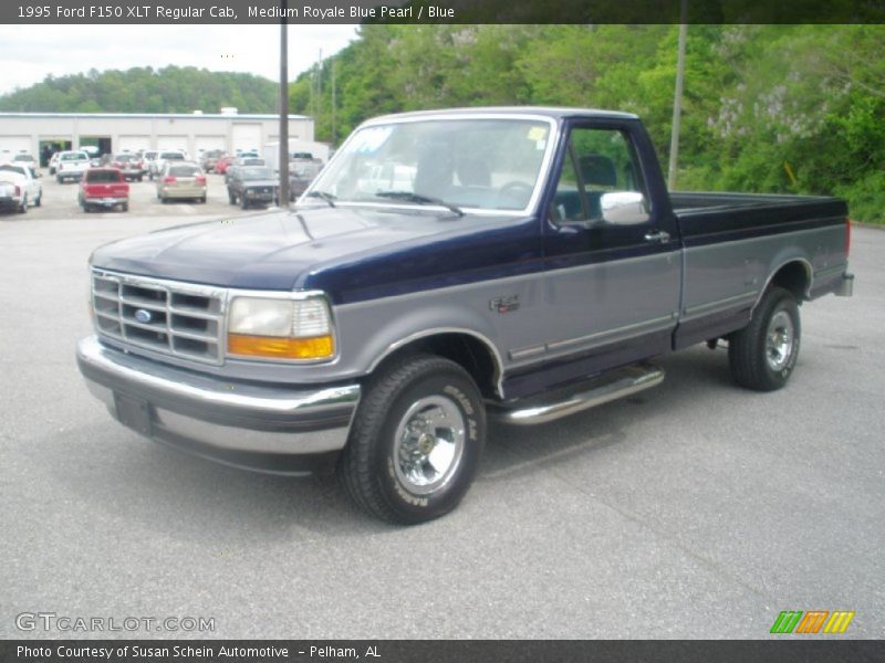 Front 3/4 View of 1995 F150 XLT Regular Cab
