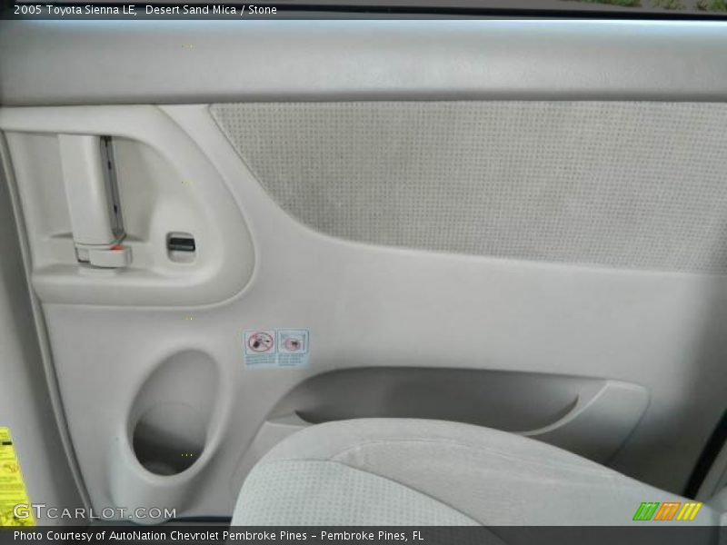 Desert Sand Mica / Stone 2005 Toyota Sienna LE