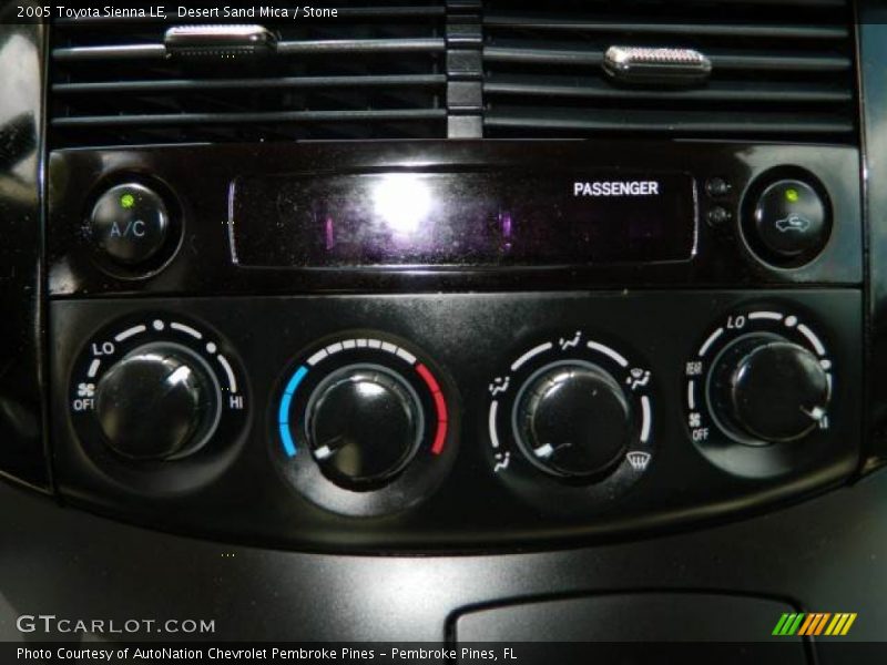 Desert Sand Mica / Stone 2005 Toyota Sienna LE