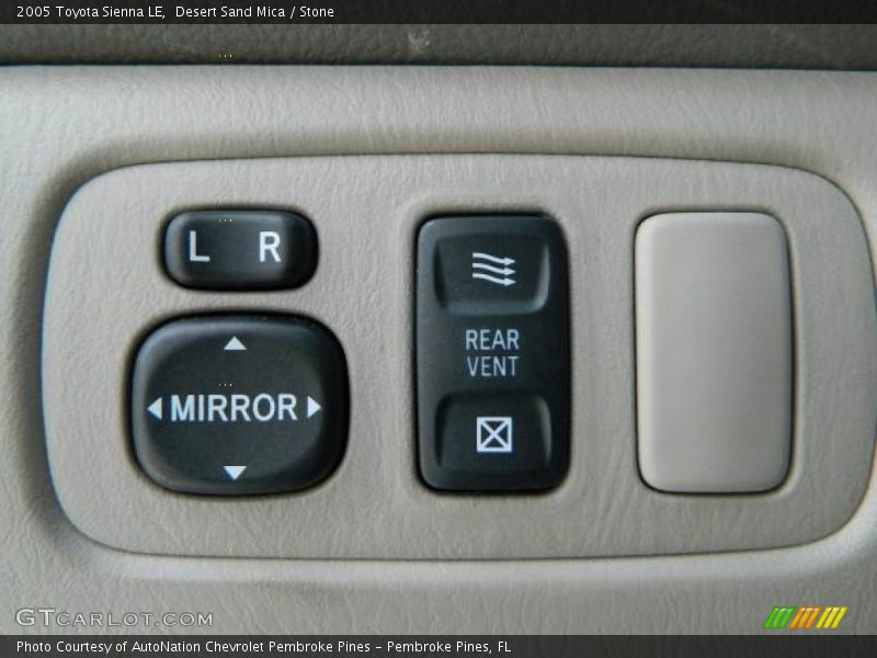 Desert Sand Mica / Stone 2005 Toyota Sienna LE