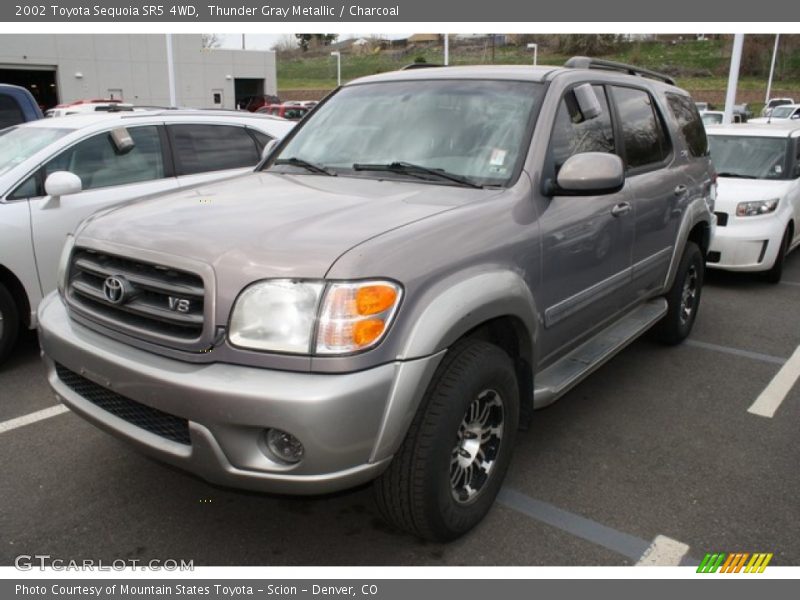 Thunder Gray Metallic / Charcoal 2002 Toyota Sequoia SR5 4WD