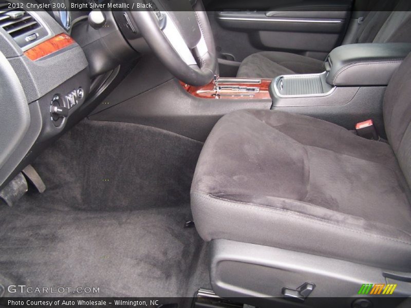 Bright Silver Metallic / Black 2012 Chrysler 300