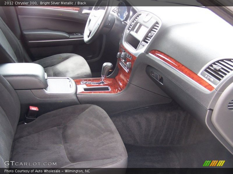 Bright Silver Metallic / Black 2012 Chrysler 300