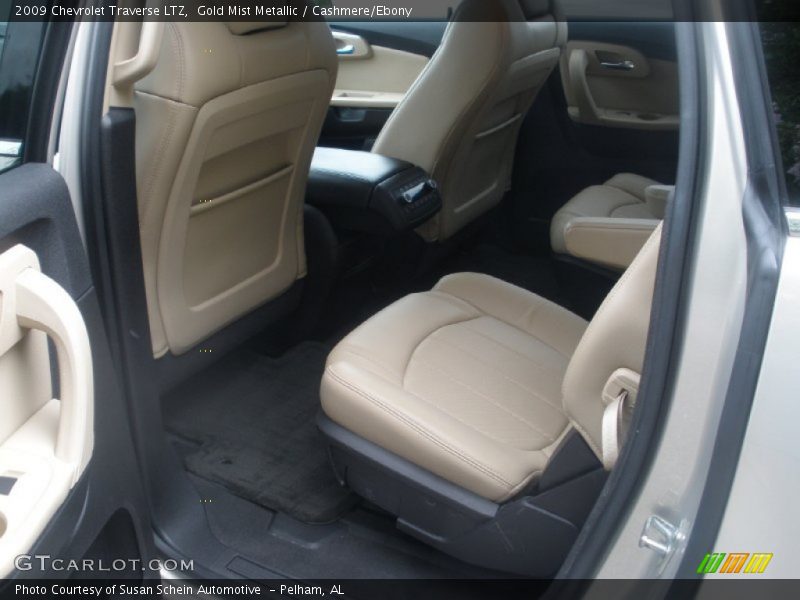 Gold Mist Metallic / Cashmere/Ebony 2009 Chevrolet Traverse LTZ