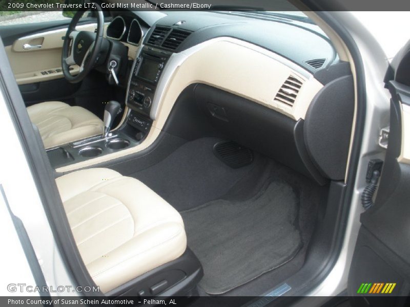 Gold Mist Metallic / Cashmere/Ebony 2009 Chevrolet Traverse LTZ