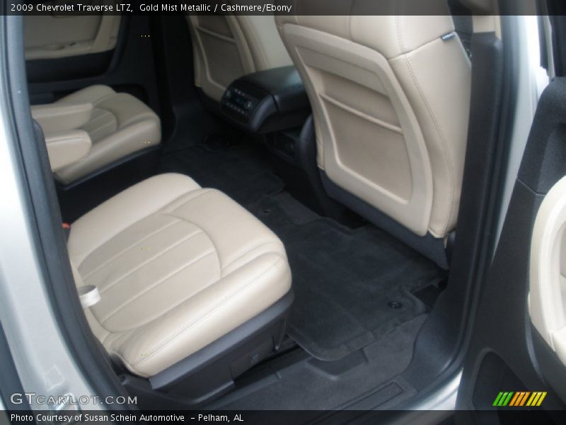 Gold Mist Metallic / Cashmere/Ebony 2009 Chevrolet Traverse LTZ