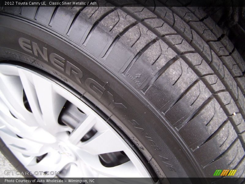Classic Silver Metallic / Ash 2012 Toyota Camry LE